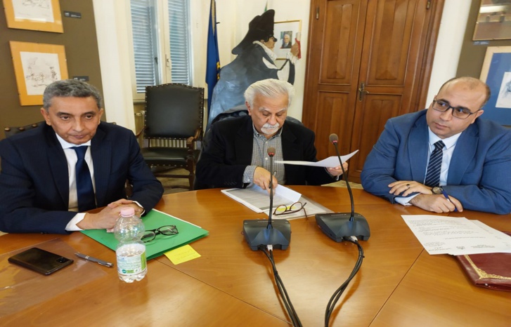 لقاء دراسي حول "الأسرة والهجرة" بمشاركة قنصلية المغرب بميلانو لقاء دراسي حول "الأسرة والهجرة" بمشاركة قنصلية المغرب بميلانو