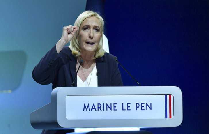 "مارين لوبان" تحذر من "انفجار اجتماعي" في فرنسا "مارين لوبان" تحذر من "انفجار اجتماعي" في فرنسا