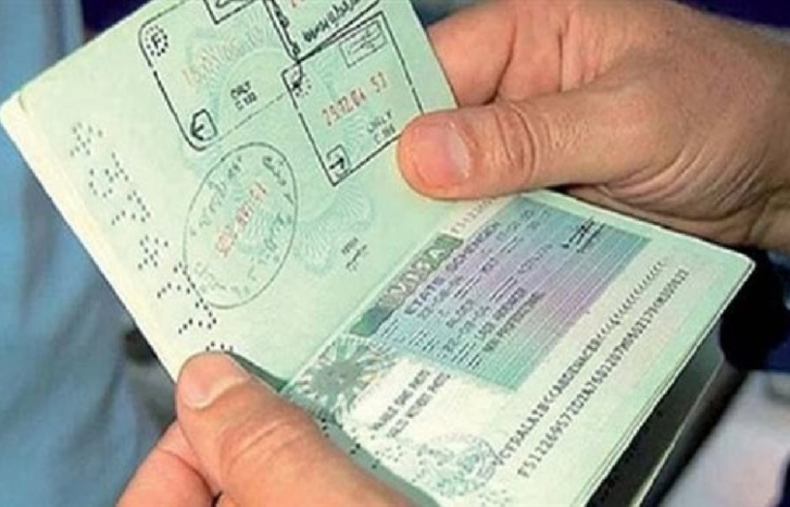 مزور "فيزا" يسقط في قبضة الشرطة المغربية مزور "فيزا" يسقط في قبضة الشرطة المغربية