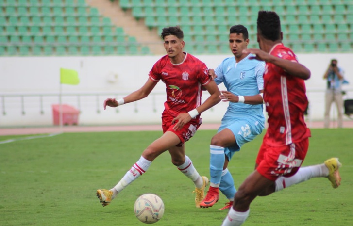 حسنية أكادير في ضيافة اتحاد تواركة لمواصلة الصحوة حسنية أكادير في ضيافة اتحاد تواركة لمواصلة الصحوة