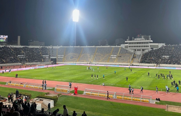 المجلس الأعلى للحسابات يستفسر عن مصير الملايير التي صرفت على ملعب محمد الخامس المجلس الأعلى للحسابات يستفسر عن مصير الملايير التي صرفت على ملعب محمد الخامس