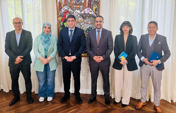 منتدى الصحافيين الشباب يناقش مع وزير التواصل مستجدات الشأن الإعلامي المغربي منتدى الصحافيين الشباب يناقش مع وزير التواصل مستجدات الشأن الإعلامي المغربي