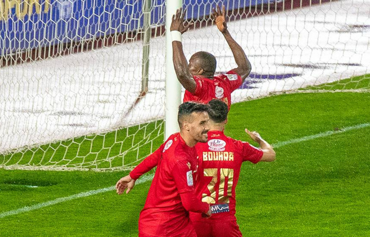 الوداد يقلب الطاولة على اتحاد تواركة ويرتقي للصدارة مؤقتا الوداد يقلب الطاولة على اتحاد تواركة ويرتقي للصدارة مؤقتا