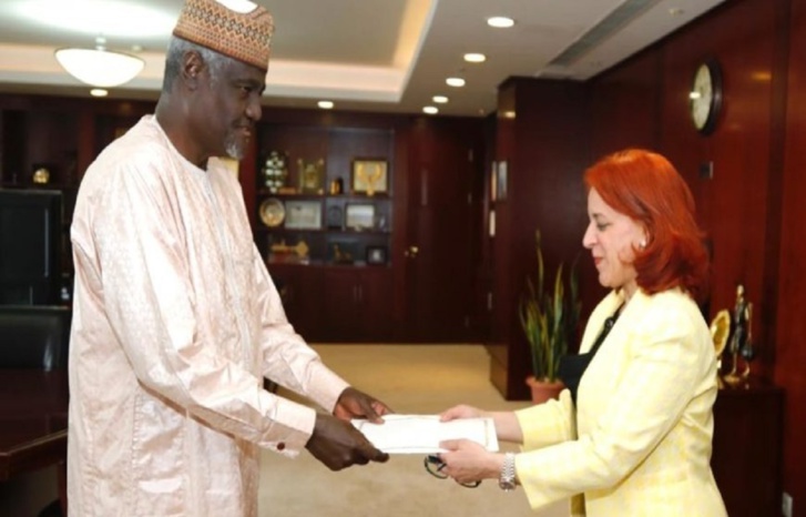 الجزائر تتهجم بضراوة ووقاحة غير مسبوقة على موسى فقي والطيب البكوش الجزائر تتهجم بضراوة ووقاحة غير مسبوقة على موسى فقي والطيب البكوش