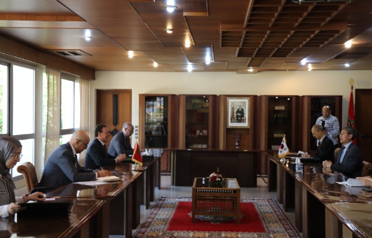 الرباط وسيول تتباحثان سبل التعاون في المجال السككي الرباط وسيول تتباحثان سبل التعاون في المجال السككي