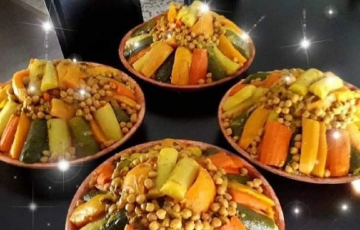 أجواء ليلة القدر في المغرب تحرك عجلة التجارة أجواء ليلة القدر في المغرب تحرك عجلة التجارة