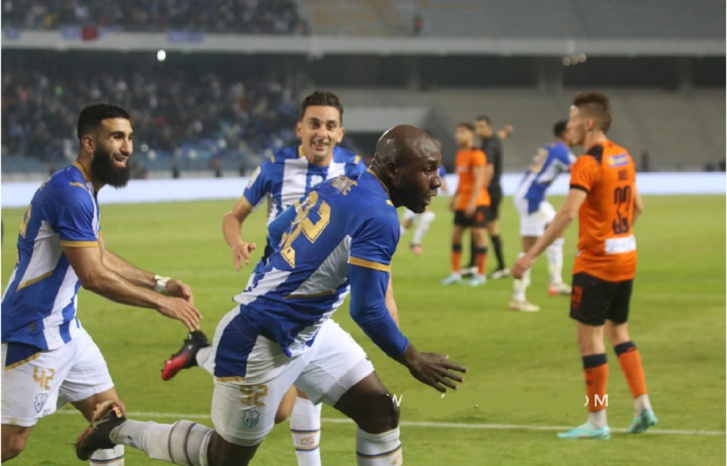 اتحاد طنجة يحيي آماله في البقاء بالفوز على نهضة بركان 2-1 اتحاد طنجة يحيي آماله في البقاء بالفوز على نهضة بركان 2-1