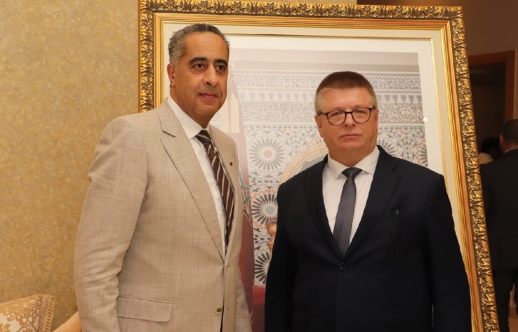 جهاز "دي اس تي" يستقبل مسؤولا ألمانيا رفيع المستوى جهاز "دي اس تي" يستقبل مسؤولا ألمانيا رفيع المستوى