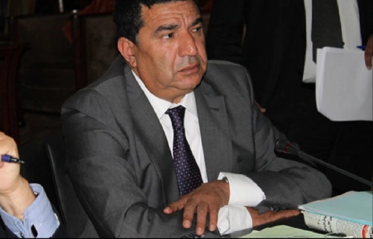 قاضي التحقيق يودع وزيرا سابقا سجن عكاشة قاضي التحقيق يودع وزيرا سابقا سجن عكاشة