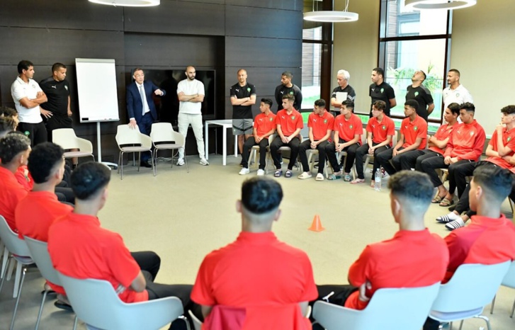 رسميا.. أشبال الأطلس يتوجهون غدا إلى الجزائر في رحلة مباشرة رسميا.. أشبال الأطلس يتوجهون غدا إلى الجزائر في رحلة مباشرة