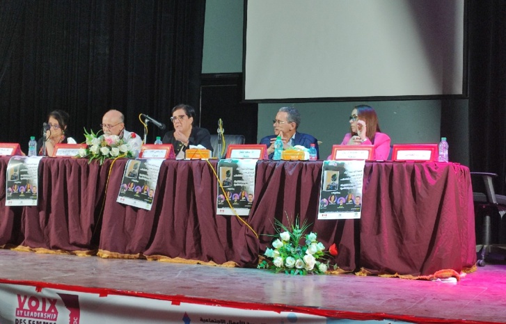 قراءات في كتاب : "إمرأة في بلاد الفقهاء" قراءات في كتاب : "إمرأة في بلاد الفقهاء"