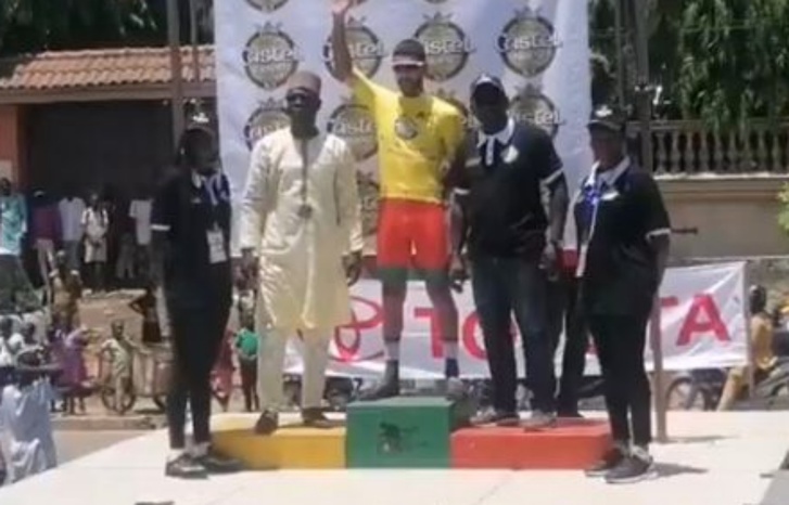 أسود "الدراجة" يبسطون سيطرتهم فرديا وجماعيا على طواف البنين أسود "الدراجة" يبسطون سيطرتهم فرديا وجماعيا على طواف البنين