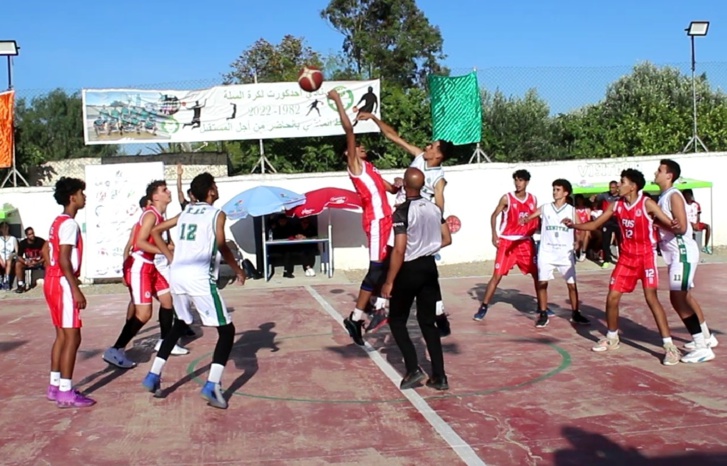 أحد كورت: "كاك" يتوج بطلا للغرب في كرة السلة تحت 16 أحد كورت: "كاك" يتوج بطلا للغرب في كرة السلة تحت 16