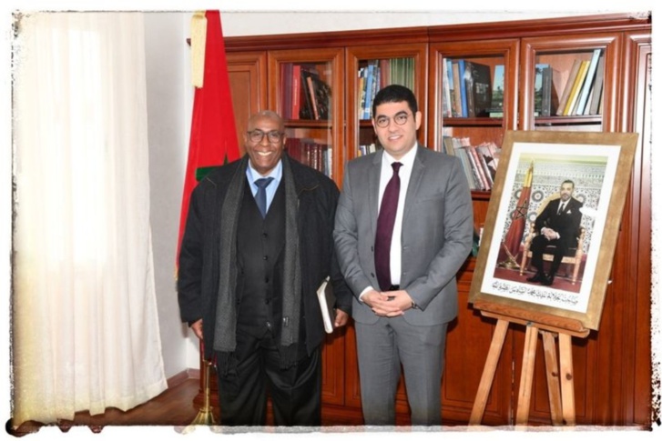 بنسعيد يلتقي مع نقابيي الاتحاد العام ويلتزم بمأسسة الحوار القطاعي بنسعيد يلتقي مع نقابيي الاتحاد العام ويلتزم بمأسسة الحوار القطاعي