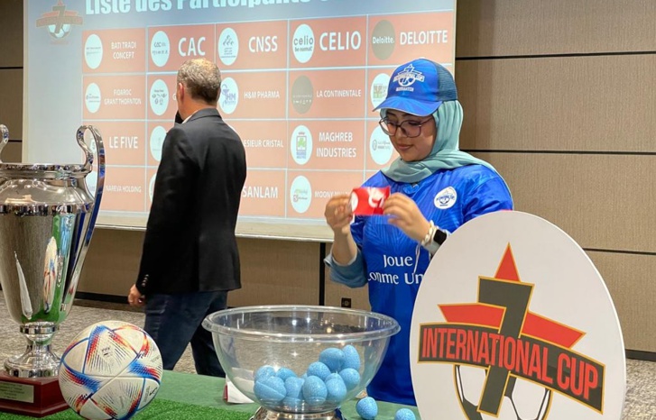 مراكش: ضوابط صارمة لضمان نجاح دوري "7 كاب" لكرة القدم مراكش: ضوابط صارمة لضمان نجاح دوري "7 كاب" لكرة القدم