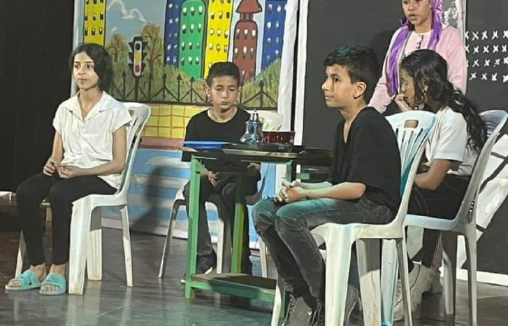 ولنا في المسرح حياة ولنا في المسرح حياة