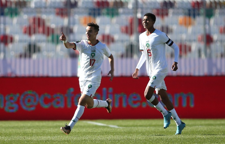 أشبال الأطلس تكتفي بوصافة إفريقيا وتتوج بقلوب المغاربة أشبال الأطلس تكتفي بوصافة إفريقيا وتتوج بقلوب المغاربة