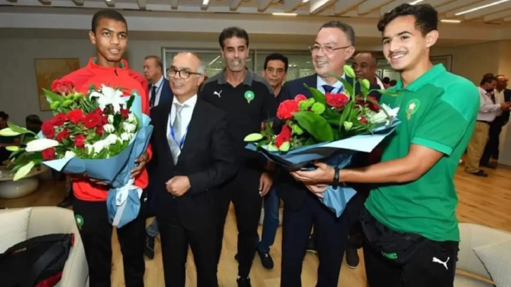 حفل استقبال على شرف المنتخب الوطني لأقل من 17 سنة حفل استقبال على شرف المنتخب الوطني لأقل من 17 سنة