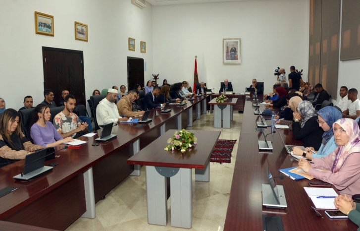 العدد 16 لمجلة "أسيناك" يسلط الضوء على الكتابة والتأليف باللغة الأمازيغية العدد 16 لمجلة "أسيناك" يسلط الضوء على الكتابة والتأليف باللغة الأمازيغية