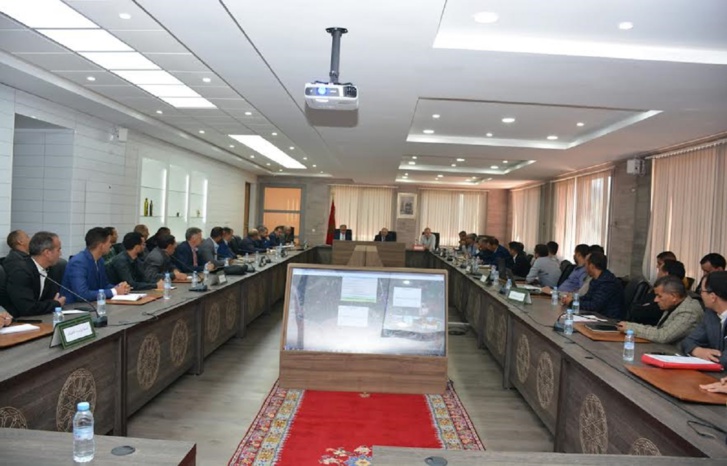 عامل إقليم أزيلال يترأس اجتماع تأهيل المراكز الصاعدة بحضور الوكالة الجهوية لتنفيذ المشاريع عامل إقليم أزيلال يترأس اجتماع تأهيل المراكز الصاعدة بحضور الوكالة الجهوية لتنفيذ المشاريع