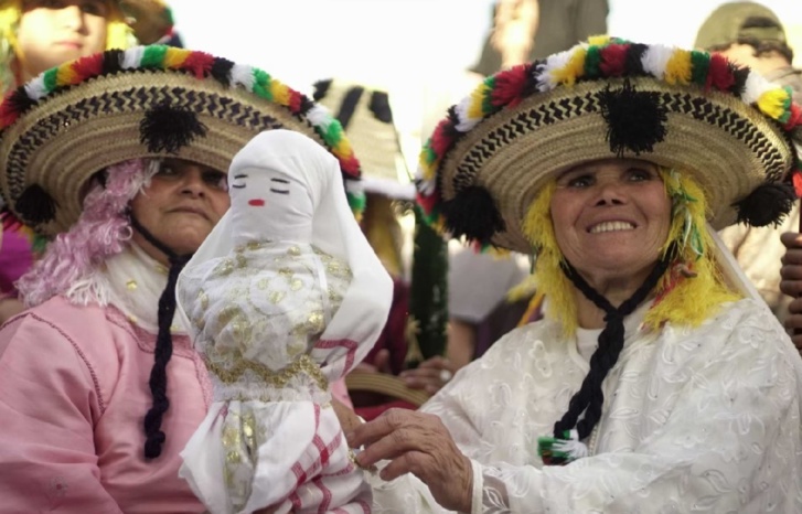 الخيول الأصيلة تعود للتسابق بـ"ماطا الدولي للفروسية" الخيول الأصيلة تعود للتسابق بـ"ماطا الدولي للفروسية"