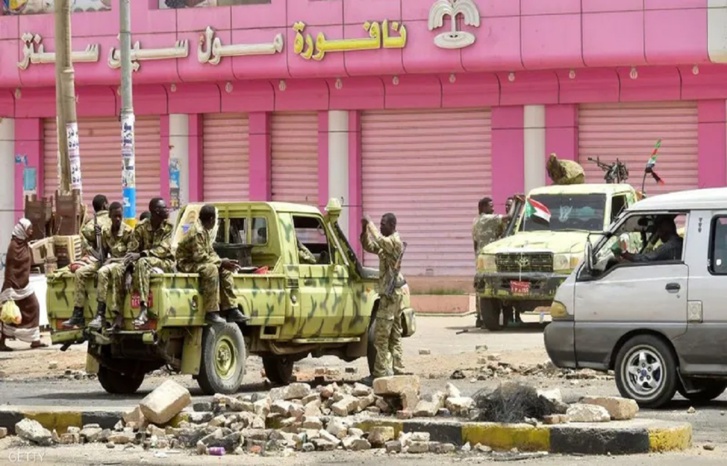 الجيش السوداني يعلّق مشاركته في مفاوضات جدة لوقف إطلاق النار