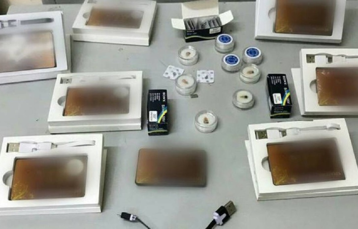 ديستي يطيح بشبكة ترويج أدوات إلكترونية تستعمل للغش في الامتحانات ديستي يطيح بشبكة ترويج أدوات إلكترونية تستعمل للغش في الامتحانات