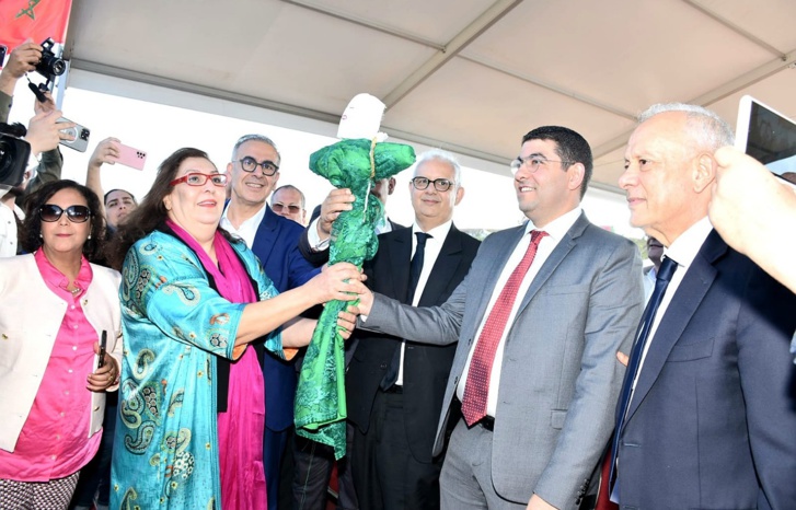 وزير الثقافة يعلن من العرائش انطلاق اجراءات تسجيل فنون الفروسية "ماطا" ضمن قائمة اليونسكو والإيسيسكو وزير الثقافة يعلن من العرائش انطلاق اجراءات تسجيل فنون الفروسية "ماطا" ضمن قائمة اليونسكو والإيسيسكو