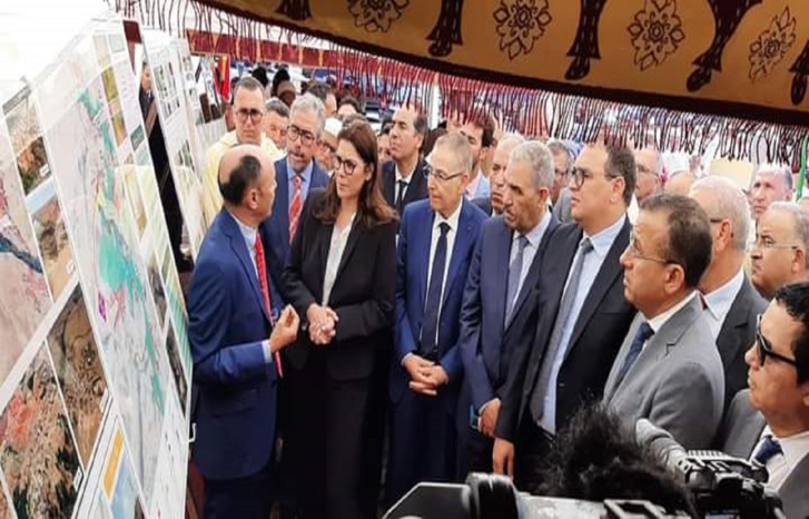 وزيرة اعداد التراب الوطني والاسكان والتعمير وسياسة المدينة تشرف على تدشين مشاريع الشطر الثالث لتأهيل المراكز الصاعدة بكل من ابزو وأفورار وزيرة اعداد التراب الوطني والاسكان والتعمير وسياسة المدينة تشرف على تدشين مشاريع الشطر الثالث لتأهيل المراكز الصاعدة بكل من ابزو وأفورار