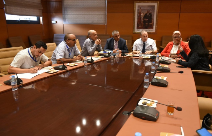 تفاصيل لقاء فريق الاتحاد العام للشغالين بالمغرب مع النقابة الوطنية للشركة الوطنية للنقل والوسائل اللوجستيكية تفاصيل لقاء فريق الاتحاد العام للشغالين بالمغرب مع النقابة الوطنية للشركة الوطنية للنقل والوسائل اللوجستيكية