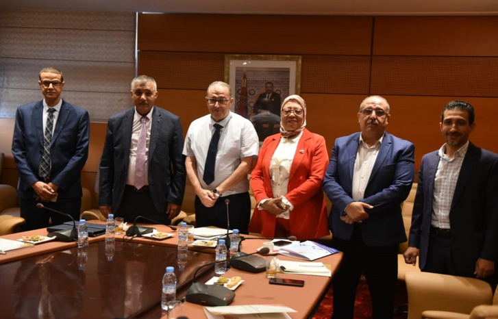 فريق الاتحاد العام للشغالين يعقد لقاء تواصليا مع النقابة الوطنية للمكتب الوطني لحقوق المؤلف والحقوق المجاورة فريق الاتحاد العام للشغالين يعقد لقاء تواصليا مع النقابة الوطنية للمكتب الوطني لحقوق المؤلف والحقوق المجاورة