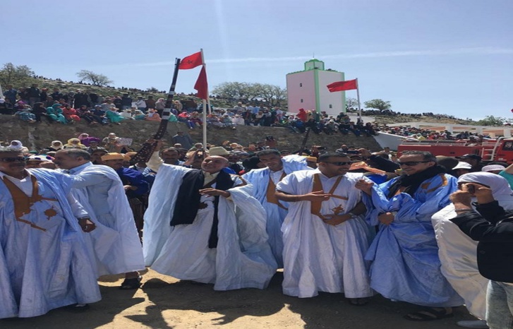 تحت شعار "المشيشية الشاذلية تلاحم الوطن وتراحم الخلائق": زيارة صلة الرحم لوفد أقاليم الصحراء مع أبناء عمومتهم بضريح القطب المولى عبد السلام ابن مشيش تحت شعار "المشيشية الشاذلية تلاحم الوطن وتراحم الخلائق": زيارة صلة الرحم لوفد أقاليم الصحراء مع أبناء عمومتهم بضريح القطب المولى عبد السلام ابن مشيش