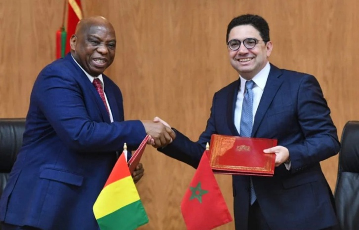 الداخلة.. المغرب وغينيا يوقعان على 8 اتفاقيات في عدة مجالات الداخلة.. المغرب وغينيا يوقعان على 8 اتفاقيات في عدة مجالات
