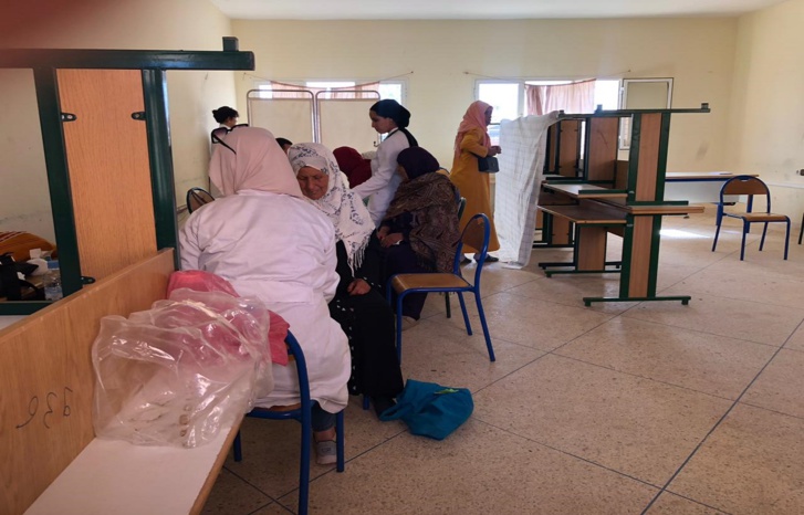 1181 مستفيد من الخدمات الصحية في إطار القوافل الطبية المتعددة التخصصات بإقليم أزيلال 1181 مستفيد من الخدمات الصحية في إطار القوافل الطبية المتعددة التخصصات بإقليم أزيلال