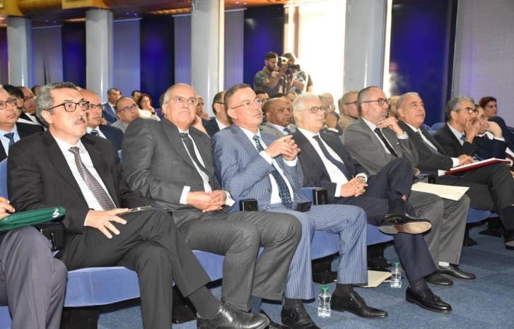 نزار بركة يطلق برنامجا طموحا لضمان السيادة التكنولوجية في مجالات الماء والبناء نزار بركة يطلق برنامجا طموحا لضمان السيادة التكنولوجية في مجالات الماء والبناء