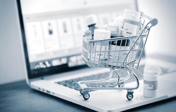 رغم خطورتها على صحة المواطن.. فضاءات افتراضية تتحول إلى صيدليات لبيع وتسويق الأدوية بالمغرب رغم خطورتها على صحة المواطن.. فضاءات افتراضية تتحول إلى صيدليات لبيع وتسويق الأدوية بالمغرب