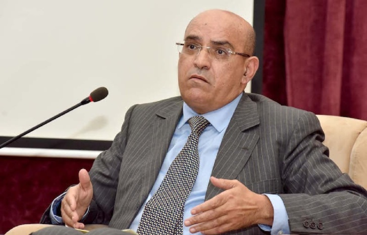 حسن أوريد يحل بالحسيمة في رحلته  من الجنوب حسن أوريد يحل بالحسيمة في رحلته  من الجنوب