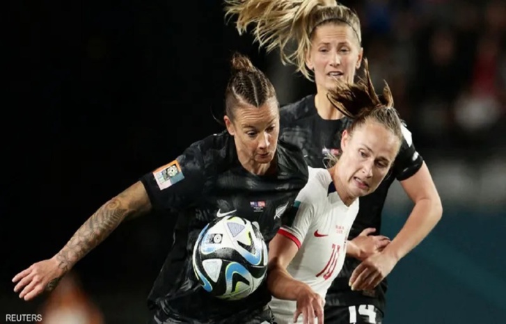 «دقيقة صمت» تسبقان مونديال السيدات: حفل افتتاح تقليدي على وقع "صدمة" حادثة إطلاق النار وفوز تاريخي لنيوزيلندا «دقيقة صمت» تسبقان مونديال السيدات: حفل افتتاح تقليدي على وقع "صدمة" حادثة إطلاق النار وفوز تاريخي لنيوزيلندا