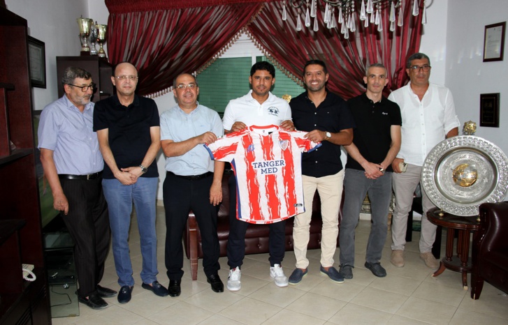 العلوي الإسماعيلي مدربا للمغرب التطواني العلوي الإسماعيلي مدربا للمغرب التطواني