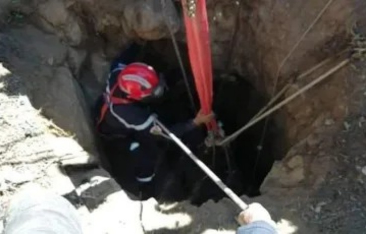 ثمانية جزائريين يلقون حتفهم اختناقا في بئر ثمانية جزائريين يلقون حتفهم اختناقا في بئر