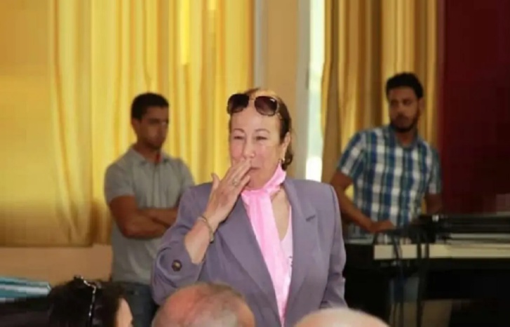 بعد رحيل "السيدة ليلى".. الحزن يُخيّم على الساحة الإعلامية المغربية بعد رحيل "السيدة ليلى".. الحزن يُخيّم على الساحة الإعلامية المغربية