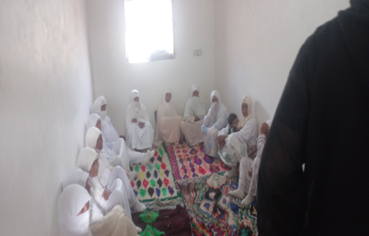 راح ضحيتها 24 قتيل.. عامل اقليم أزيلال يزور أسر ضحايا فاجعة دمنات ويواسي ساكنة دوار عنينات بأيت تمليل ويستمع لشكاويهم راح ضحيتها 24 قتيل.. عامل اقليم أزيلال يزور أسر ضحايا فاجعة دمنات ويواسي ساكنة دوار عنينات بأيت تمليل ويستمع لشكاويهم