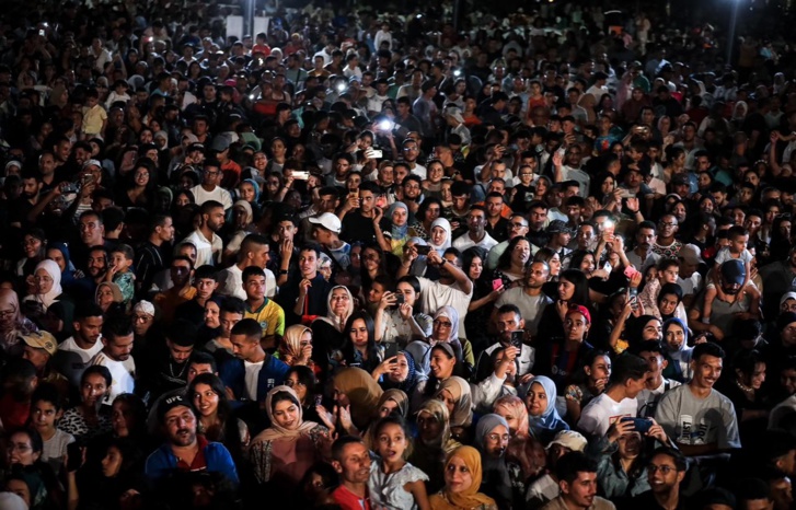 مشاهير الأغنية المغربية الأمازيغية والشعبية والشبابية يمتعون جمهور مهرجان افران