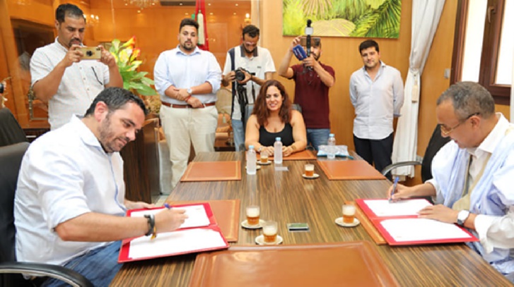 رئيس مجلس جهة الداخلة وادي الذهب يوقع اتفاقيات برتوكول مع الإسبان لتعزيز قطاع الصحة رئيس مجلس جهة الداخلة وادي الذهب يوقع اتفاقيات برتوكول مع الإسبان لتعزيز قطاع الصحة