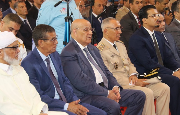 والي جهة العيون الساقية الحمراء يشرف على مراسم تنصيب رجال السلطة الجدد والي جهة العيون الساقية الحمراء يشرف على مراسم تنصيب رجال السلطة الجدد