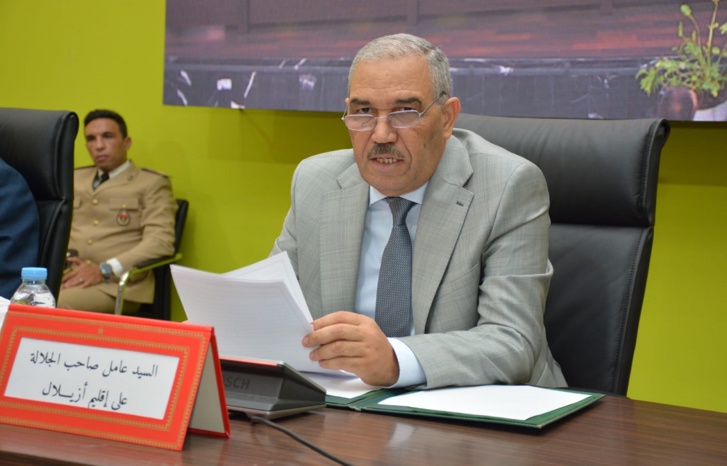 عامل إقليم أزيلال يشرف على تنصيب رجال السلطة الجدد عامل إقليم أزيلال يشرف على تنصيب رجال السلطة الجدد