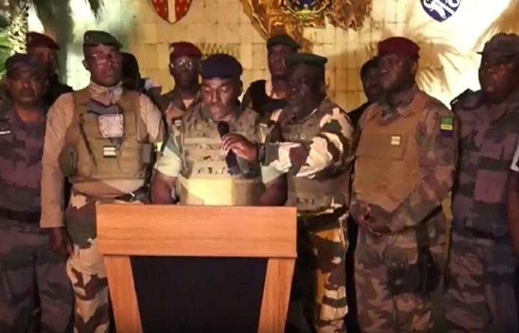 انقلاب في الغابون بعيد ساعات من إعلان نتائج الانتخابات الرئاسية انقلاب في الغابون بعيد ساعات من إعلان نتائج الانتخابات الرئاسية