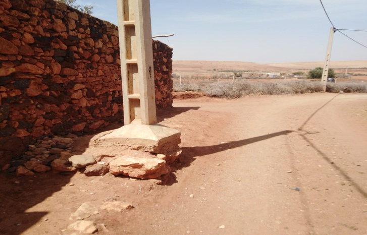 أعمدة كهربائية آيلة للسقوط تثير مخاوف الساكنة بإقليم سيدي بنور أعمدة كهربائية آيلة للسقوط تثير مخاوف الساكنة بإقليم سيدي بنور