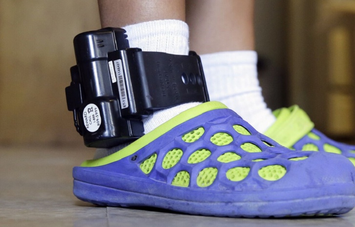 العقوبات البديلة تتلمس طريقها لعلاج معضلة الاعتقال الاحتياطي العقوبات البديلة تتلمس طريقها لعلاج معضلة الاعتقال الاحتياطي