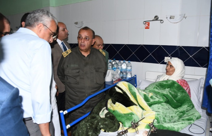 عامل عمالة إنزكان أيت ملول يتفقد الحالة الصحية للمصابين جراء زلزال تارودانت بالمستشفى الإقليمي عامل عمالة إنزكان أيت ملول يتفقد الحالة الصحية للمصابين جراء زلزال تارودانت بالمستشفى الإقليمي